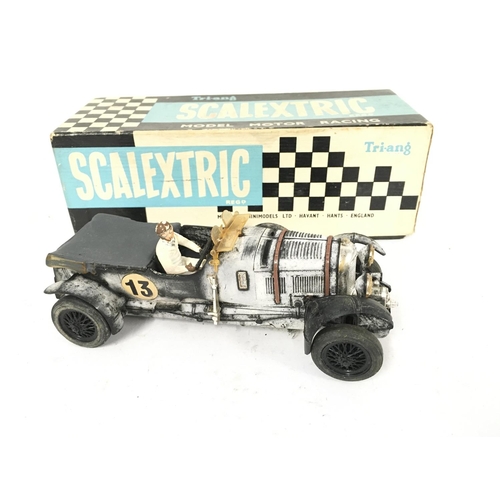 405 - A Boxed Scalextric Bentley #C.64. In need of a Clean.