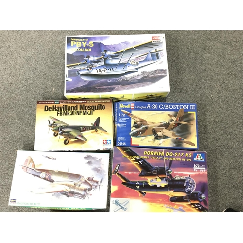 423 - A Box Containing Various Aircraft Model Kits.