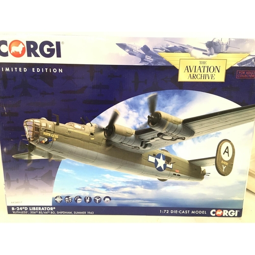 427 - A Boxed Corgi B-24D Liberator. #AA34017.1:72 Scale.