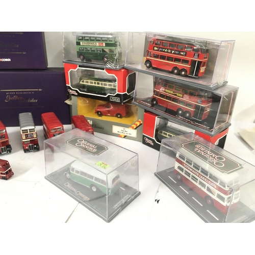 439 - A Box Containing Various Boxed Die-Cast Buses (some loose) and Others. No Reserve.