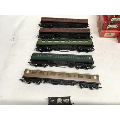 472 - Collection of Hornby carriages and wagons mostly boxed. 00gauge