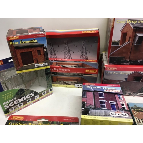 478 - A collection of boxed model railway buildings, mainly by Hornby. 00 scale.