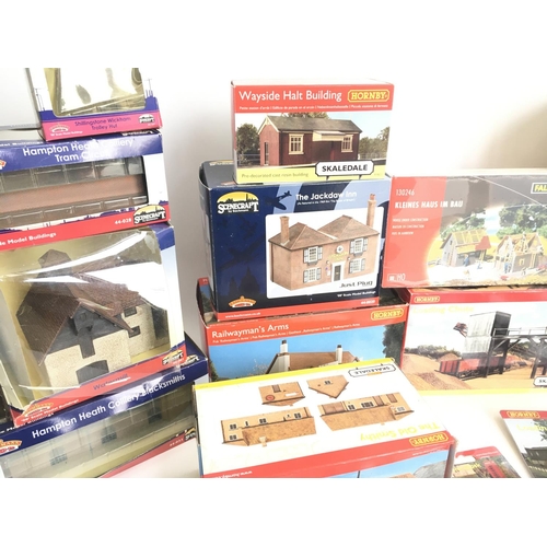 680 - 2 Boxes Containing a Collection of Boxed Hornby. Bachmann Boxed Buildings. And Kits.(2)