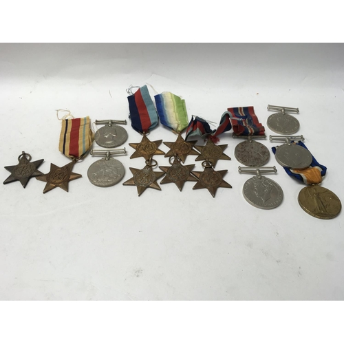 1808 - A collection of WW2 issue medals