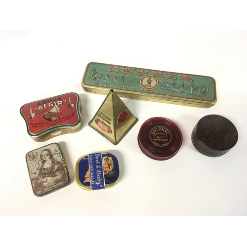 1802 - A large collection of over 160 vintage gramophone needle tins