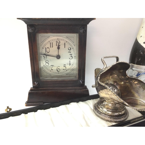 1975 - Am assorted lot consisting of a mahogany bracket alarm clock, working Metamec clock, unopened commem... 