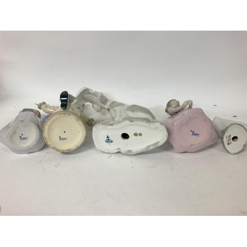 959 - WITHDRAWN - A collection of Nao and similar porcelain figures