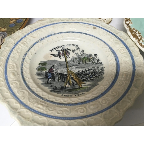 1348 - A collection of 18th century and later ceramics and porcelain including a Worcester tea bowl Maiolic... 