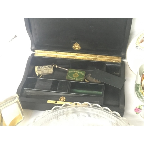 1368 - A collection of Coronation ware and an empty vintage jewellery box