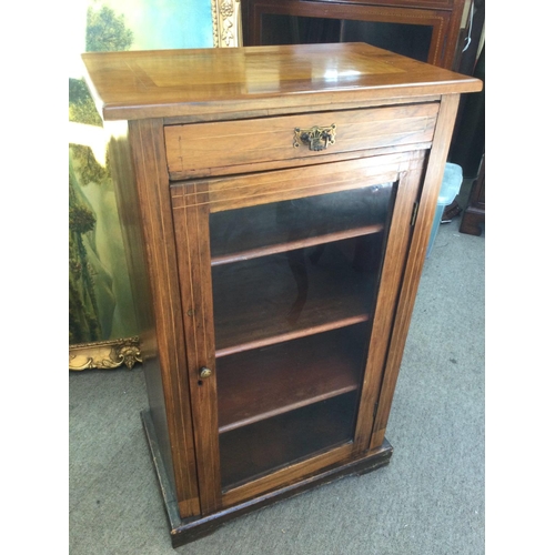 1455 - An Edwardian walnut bookcase cupboard 52x32x86cm approximately