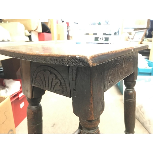 1465 - An 18th century oak joint stool 48x28x53cm approximately (D)