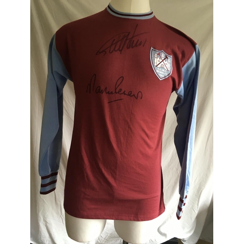 1088 - West Ham 1965 ECWC Final Pennant + Signed Shirt: Very large padded pennant with match details of the... 