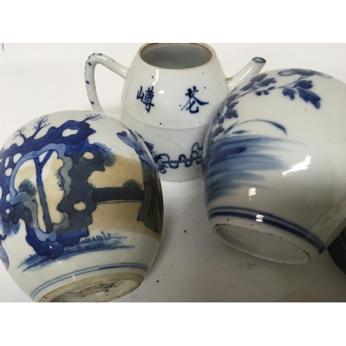 189 - Two Chinese 19th century export porcelain ginger jars with hardwood covers and a tea pot no cover wi... 