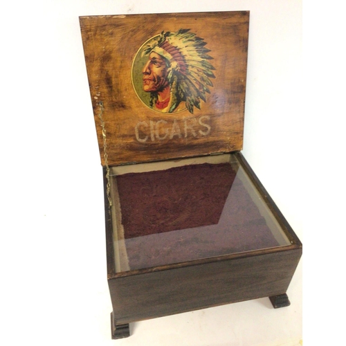 1320 - Antique mahogany cigar shop display, 3 draws. Postage category D. 39x37x21cm approximately