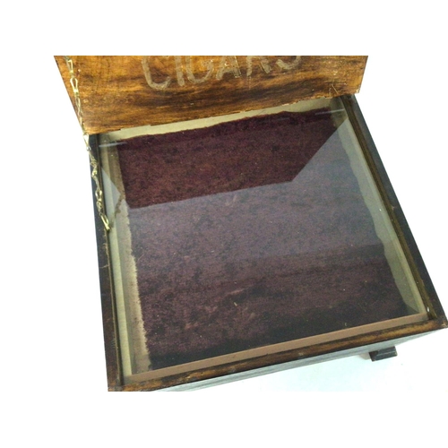 1320 - Antique mahogany cigar shop display, 3 draws. Postage category D. 39x37x21cm approximately