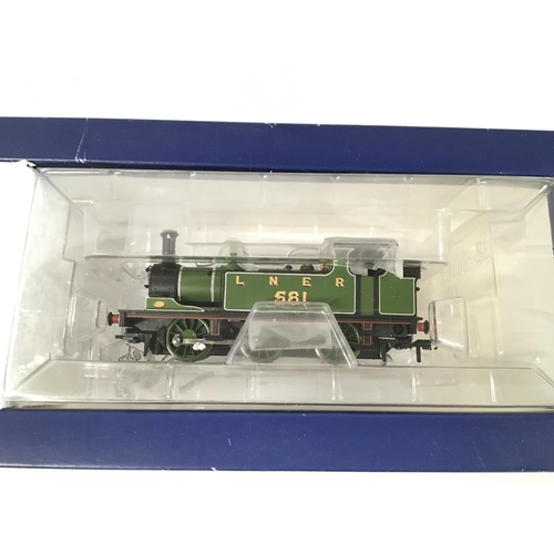 1046 - 2 X Boxed 00 Gauge Locos. A MR 1532 Class 1303 LMS Black #31-741. A SR 0-4-4T Class M7 Loco. DCC Fit... 