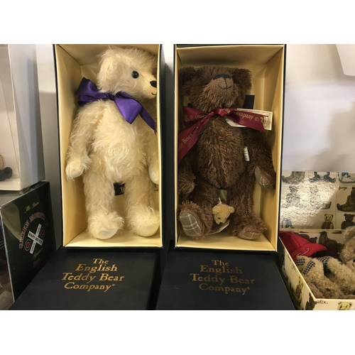 1069 - Collection of approximately 20 bears by assorted makers including Shoebutton bears..The English Tedd... 