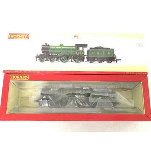 1088 - A Boxed Hornby 00 Gauge LNER Class D16/3 Claud Hamilton. #R3433. DCC Ready.