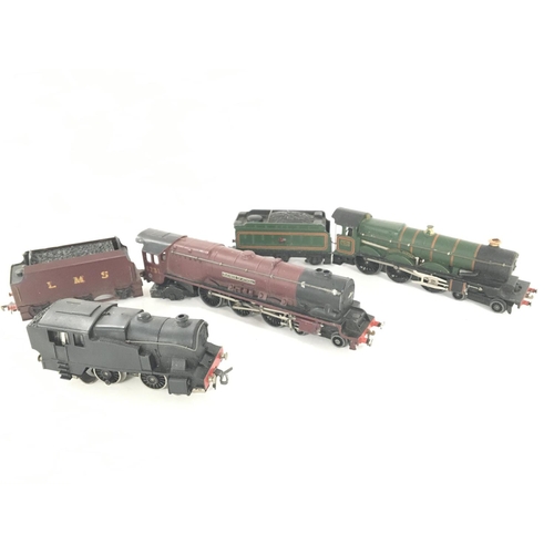 111 - 3 X 00 Gauge Locomotives including Hornby.