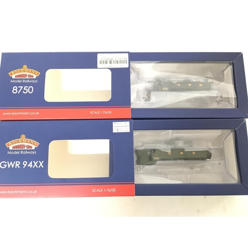 1141 - 2 X Boxed Bachman 00 Gauge Locos a 94XX Class Pannier Tank 9402 GWR Green #35-025 and a Class 8750 P... 