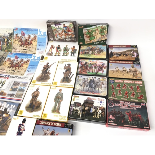 170 - Collection of 25 boxes of HAT - Strelets - Revell - Gulliver etc plastic figures including WW1 and W... 