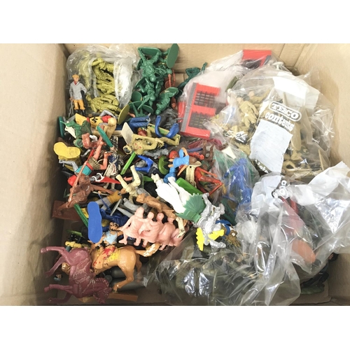 172 - Collection of various figures including plastic and metal from various makers.