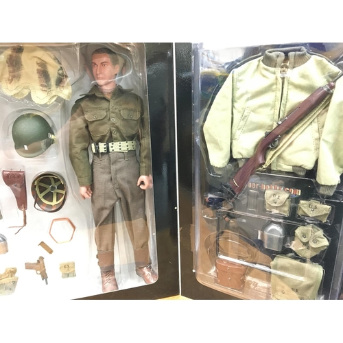 402 - A Boxed Dragon Action Figure Lieutenant Set.