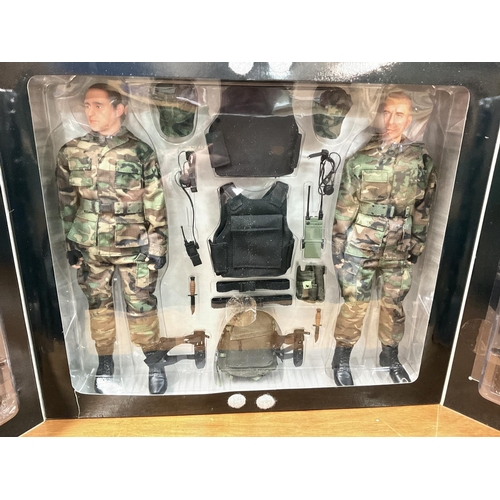 407 - A Boxed Dragon Models Navy Seal Combat Team Lt Bruce and John.