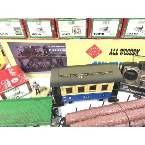 452 - A Collection of Loose G Gauge Wagons. Remote Control. A Boxed Aristo Bridge. And Accessories.(2).