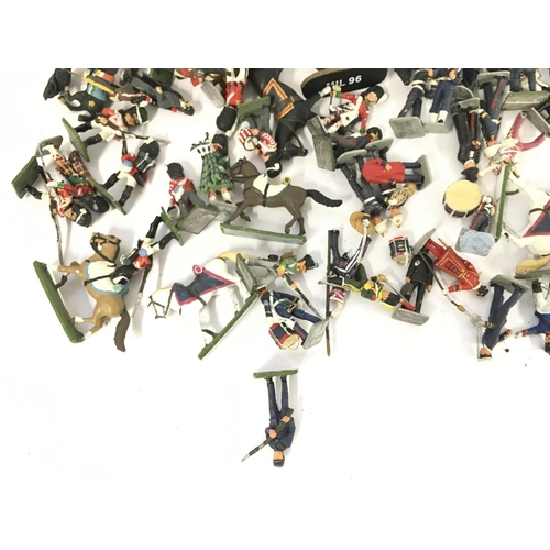 589 - A Collection of Mini Lead Soldiers. . NO RESERVE