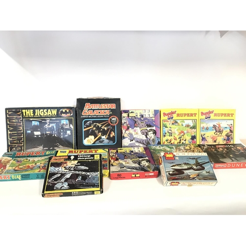 616 - Collection of various vintage jigsaw puzzles including bat man and Dune etc. NO RESEREVE