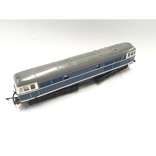 630 - A Rare Boxed TT Gauge Tri-Ang Railways AIA-AIA Diesel Loco Electriaue Habille Bleu.#T.96.