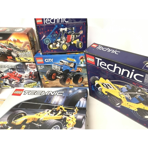 640 - A Collection of Boxed Lego including Technics. Some boxes sealed.