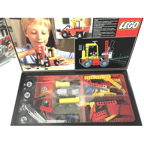 655 - 5 X Boxed Lego Technic.