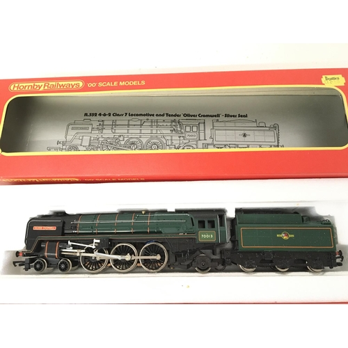 722 - 2 X Boxed Hornby 00 Gauge Locomotives. A B.R. 4-6-2 Locomotive Oliver Cromwell#R.552. A B.R. 2-6-0 I... 