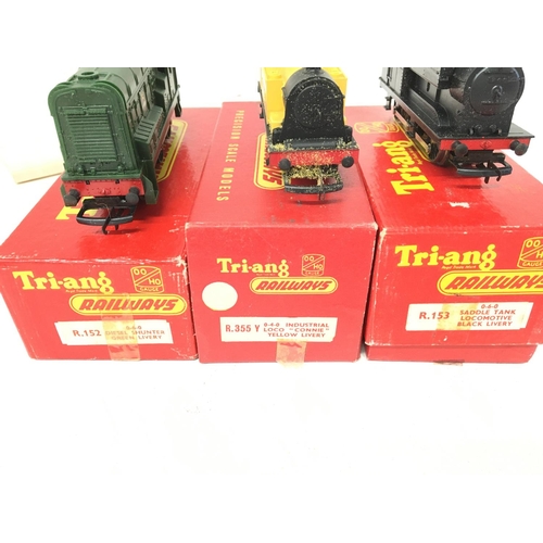 732 - 3 X Boxed 00 Gauge Tri-Ang Locomotives. 0-4-0 Industrial Loco Connie Yellow. A Diesel shutter #R.152... 