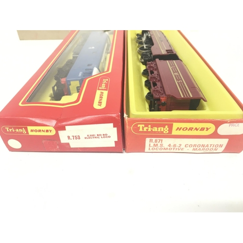 811 - A Boxed Hornby L.M.S 4-6-2 Coronation Locomotive-Maroon #R.871 and a E3001 Bo-Bo Electric Loco #R.75... 