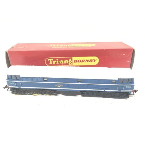 818 - A Boxed Tri-Ang Electric Loco AIA-AIA Diesel. Blue and White.#R.357.