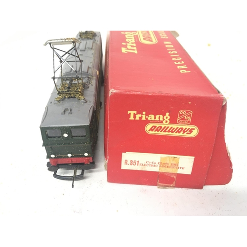 820 - A Boxed Tri-Ang 00 Gauge Co-Co Class EM2 Electric Locomotive. #R.351.