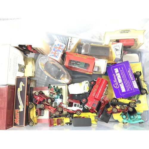 83 - A Box Containing Various Boxed Die-Cast including Models of Yesteryear. Lledo. Corgi etc.some Loose.