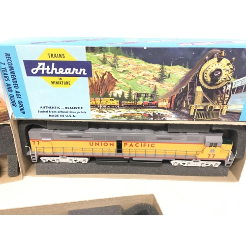 877 - 3 X Boxed Athearn Ho Model Locomotives a Union Pacific #78. A Santa Fe612 and a Union Pacific #77.