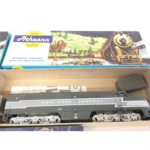 886 - 3 X Boxed HO Gauge Athearn Locos. Including Union Pacific and New York Central.