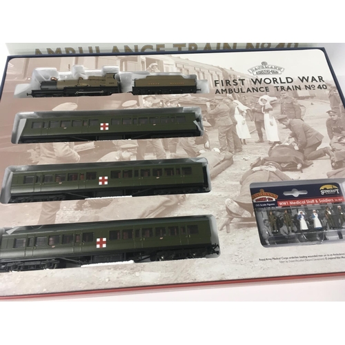 981 - Boxed Bachmann First World War Ambulance Train Set No.40 Appears unused with certificate of authenti... 