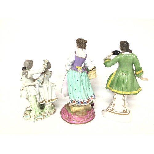 1118 - Porcelain figures of Gentlemen and ladies ,18- 24cm tall. Postage cat D