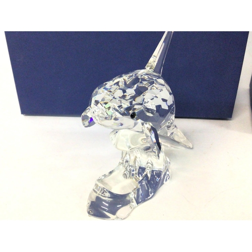 1184 - Boxed Swarovski Orca Whale , postage cat d no obvious signs of damage or restoration