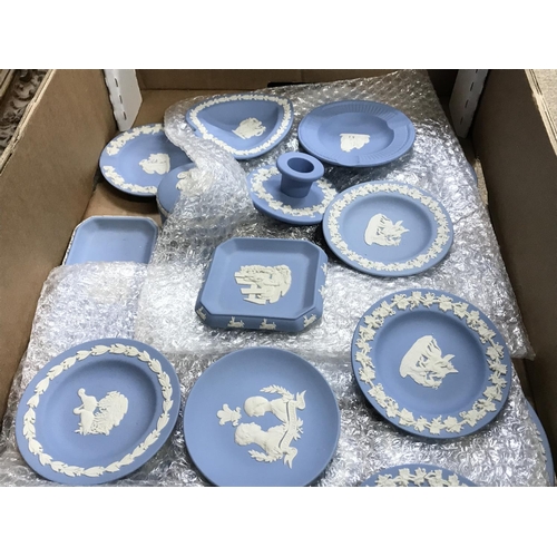 1325 - Two boxes of wedgewood including dishes, trinket boxes etc. Postage cat d, no obvious signs of damag... 