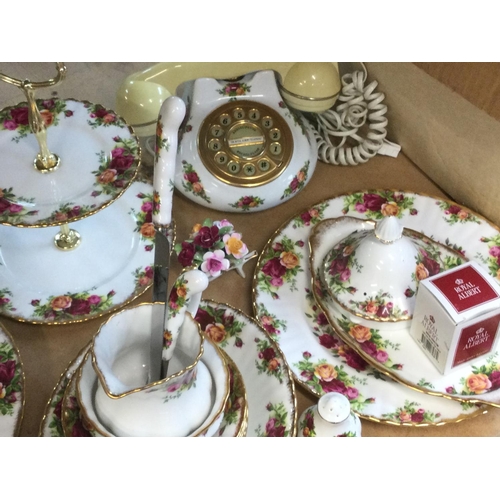 1383 - Old Country Roses Royal Albert tea & dinner set, including plates, S/P shakers etc postage cat D