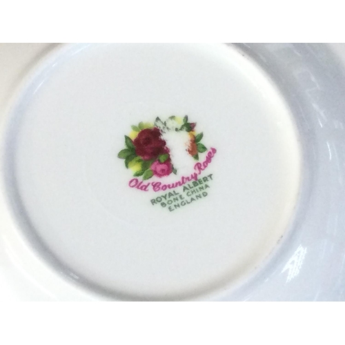 1383 - Old Country Roses Royal Albert tea & dinner set, including plates, S/P shakers etc postage cat D