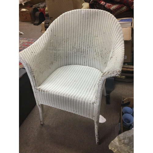 1642 - A Lloyd Loom chair. Shipping category D.