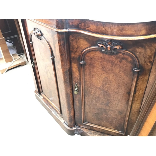 1695 - Walnut veneered Chiffonier with marble top 35x130x83cm approx